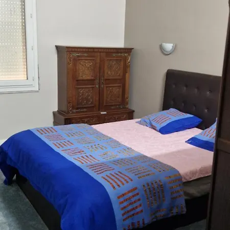 Apartment Kothi *
